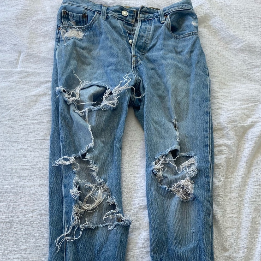 Levi Jeans - Picture 4 of 5